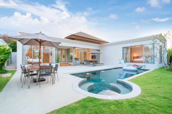 Cost of Concrete Pool Patio Installation in Mesquite