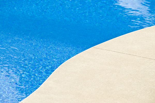 Cost of Pool Deck Construction in Mesquite