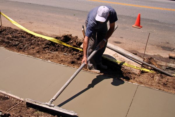 Cost of Sidewalk Building in Mesquite