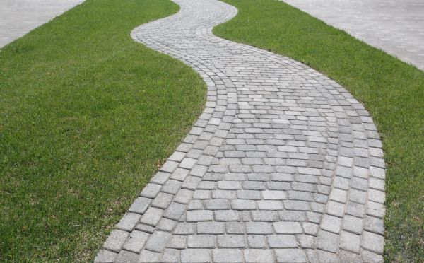 Cost of Walkway Paving in Mesquite