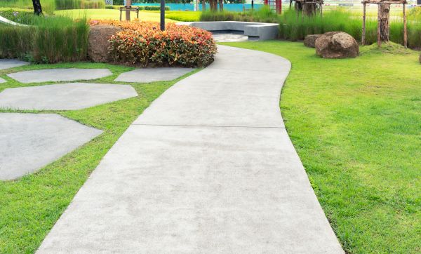 Cost of Concrete Sidewalk Installation in Mesquite
